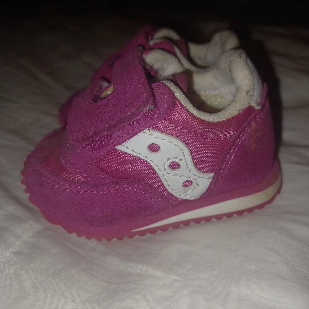 Infant sneakers